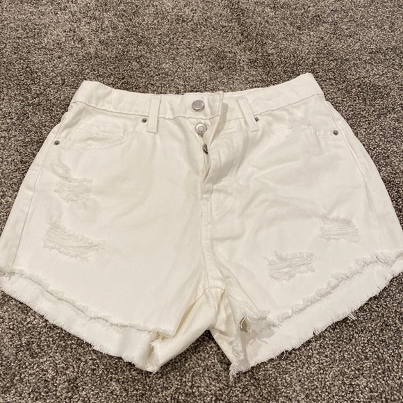 Wild fable high rise shorts white nwot